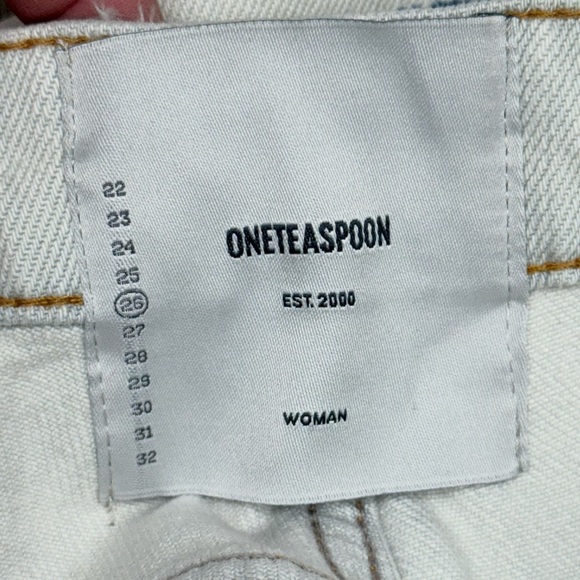 One Teaspoon Longline Trucker Denim Shorts, Size 26, NWT, White Ripped Shorts - Picture 6 of 13